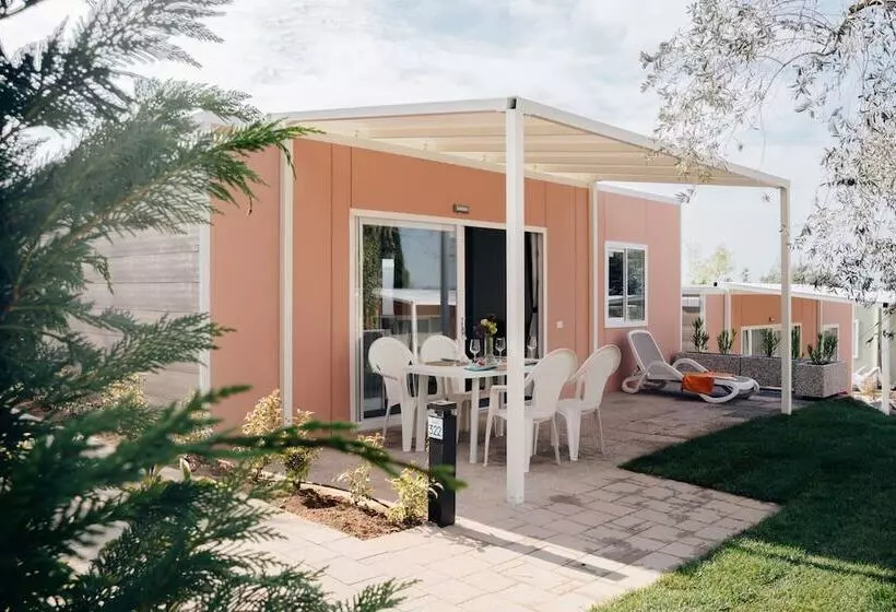 ホテル La Rocca Camping Village