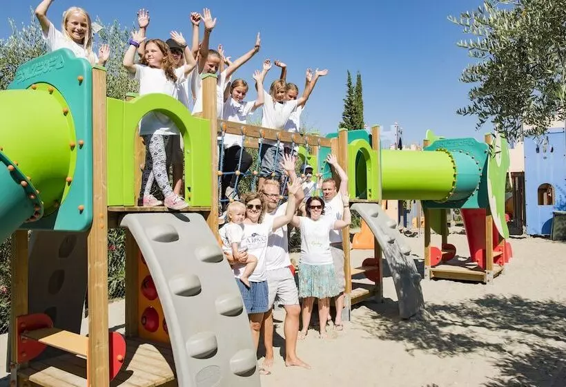 ホテル La Rocca Camping Village