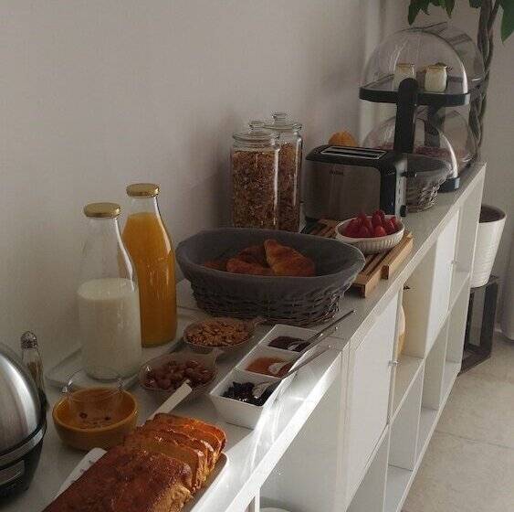 בית מלון כפרי Le Clos D'uzès