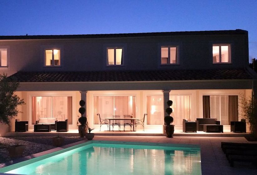 בית מלון כפרי Le Clos D'uzès