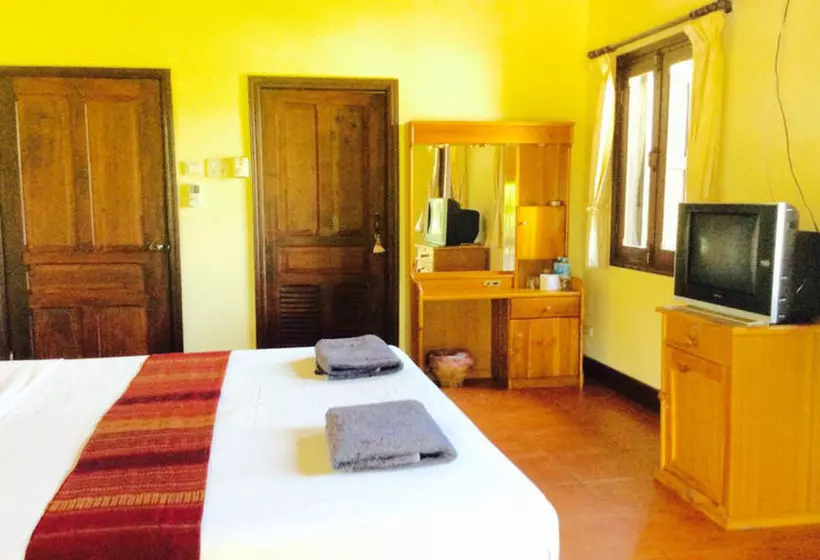 هتل Phasith Guesthouse