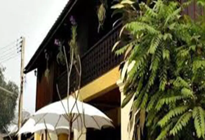 هتل Phasith Guesthouse