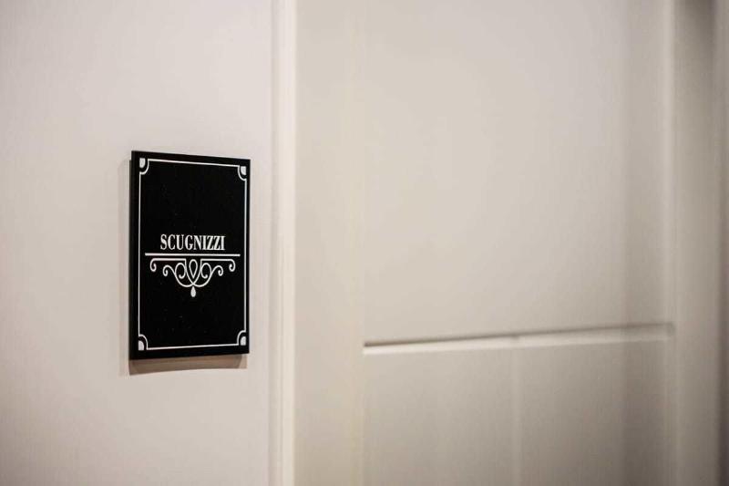 هتل The Boutique Napoli Suite