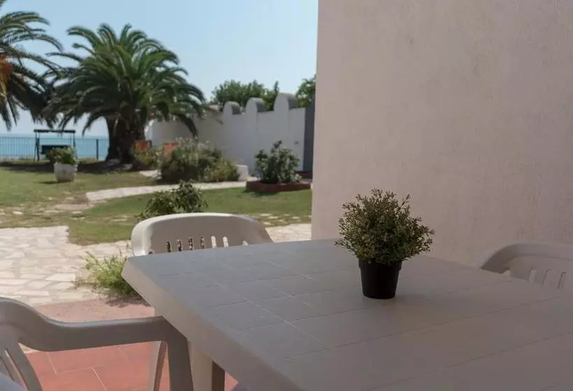 هتل Villa Lucia