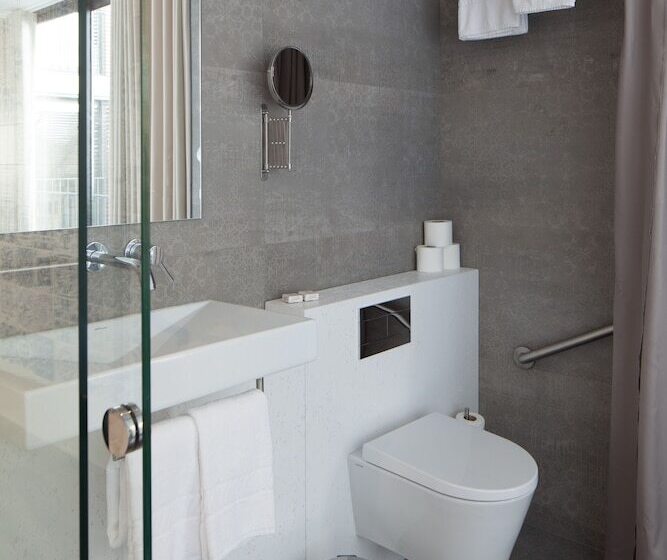 7g Roaster Apartments