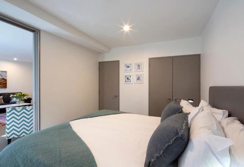 Hotel 22 Hallenstein Apartments By Staysouth