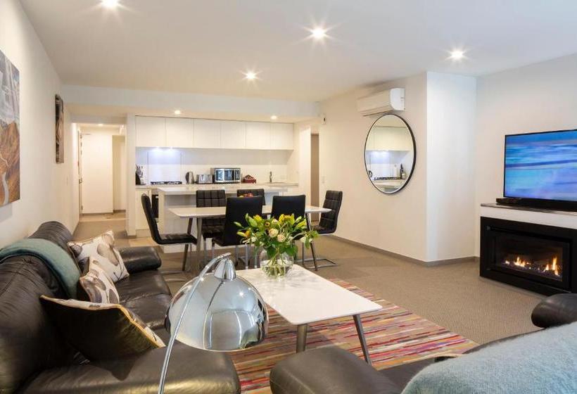 Hotel 22 Hallenstein Apartments By Staysouth