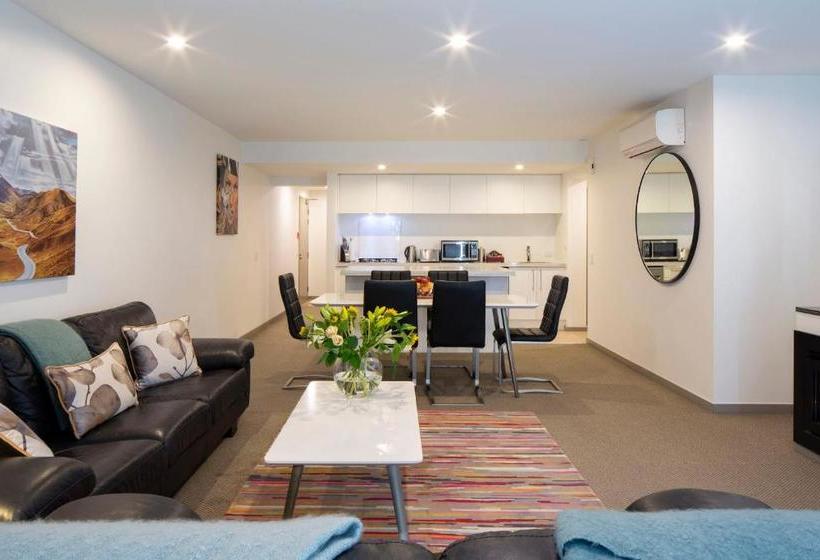 Hotel 22 Hallenstein Apartments By Staysouth