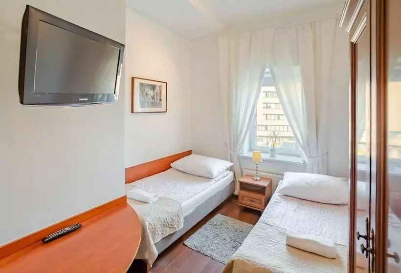 هتل Apartamenty Velvet
