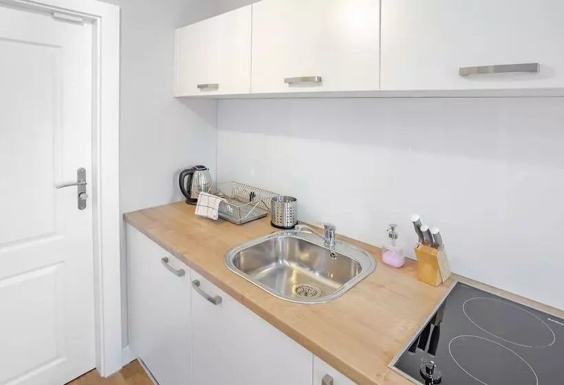 هتل Apartamenty Velvet