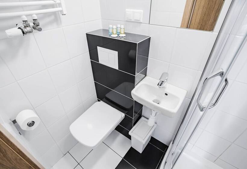 هتل Apartamenty Velvet