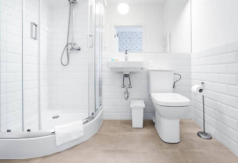 هتل Apartamenty Velvet