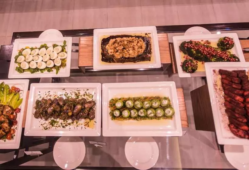 Carnelian By Glory Bower Hotels