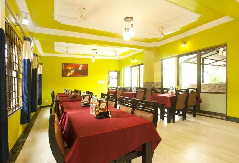 هتل Lumbini Guest House