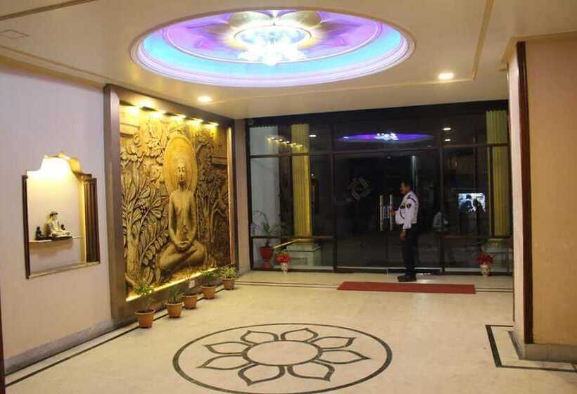 هتل Pawan International