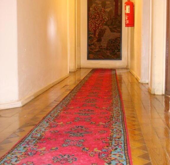 هتل Pensão Residencial Luanda