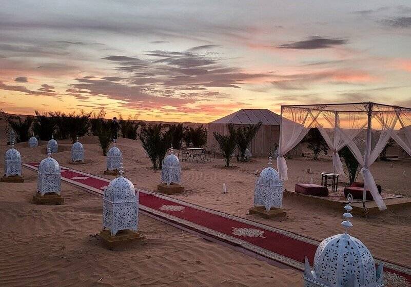 فندق Saharian Luxury Camp
