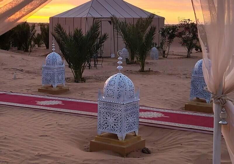 فندق Saharian Luxury Camp
