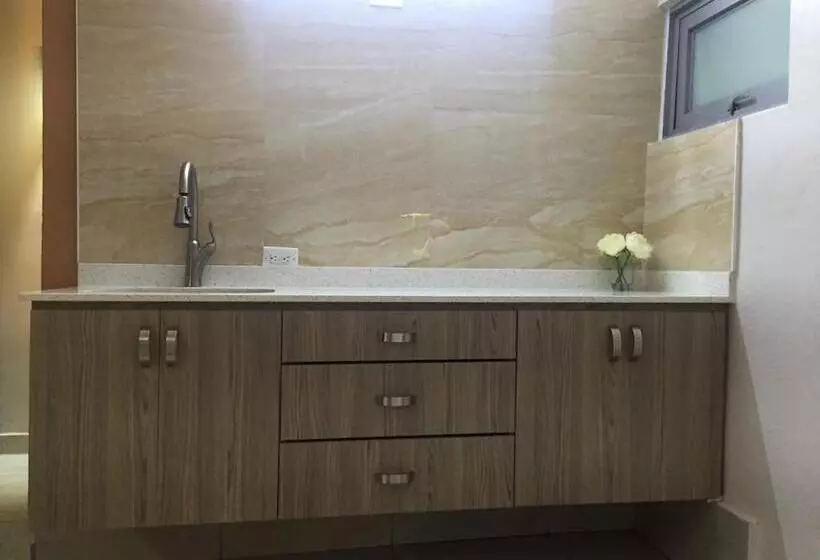 هتل Segovia Studio Units