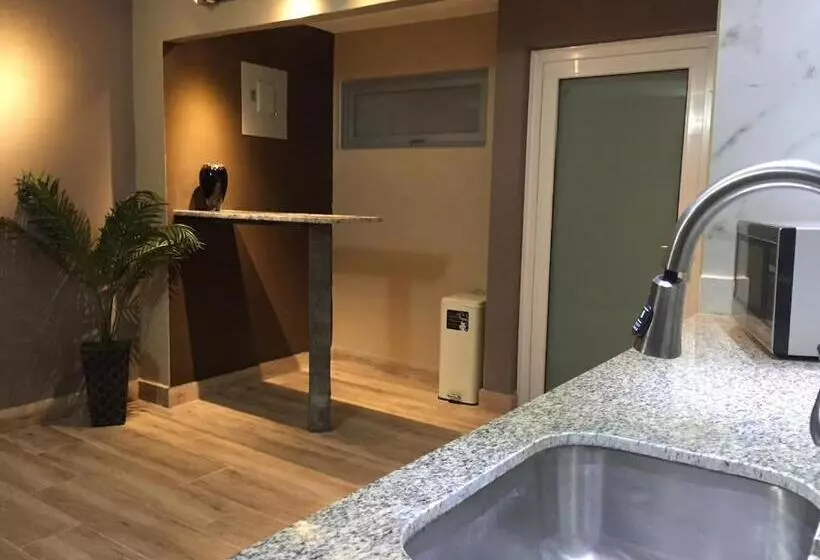 هتل Segovia Studio Units