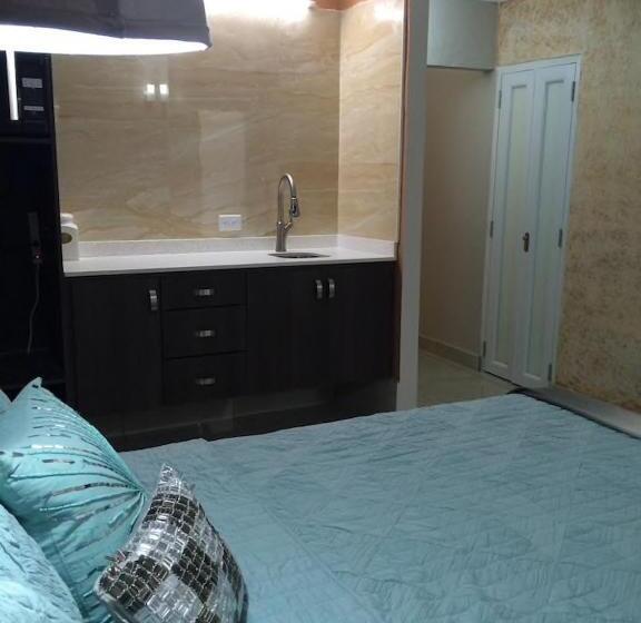 هتل Segovia Studio Units