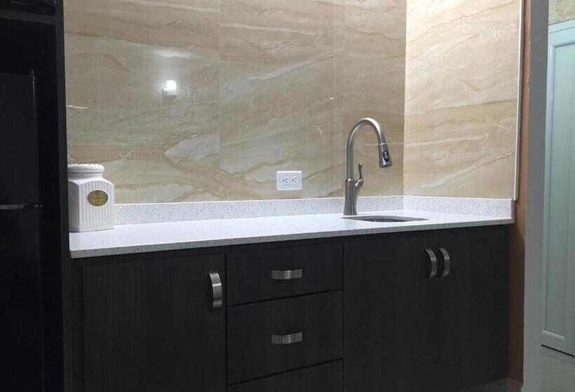 هتل Segovia Studio Units