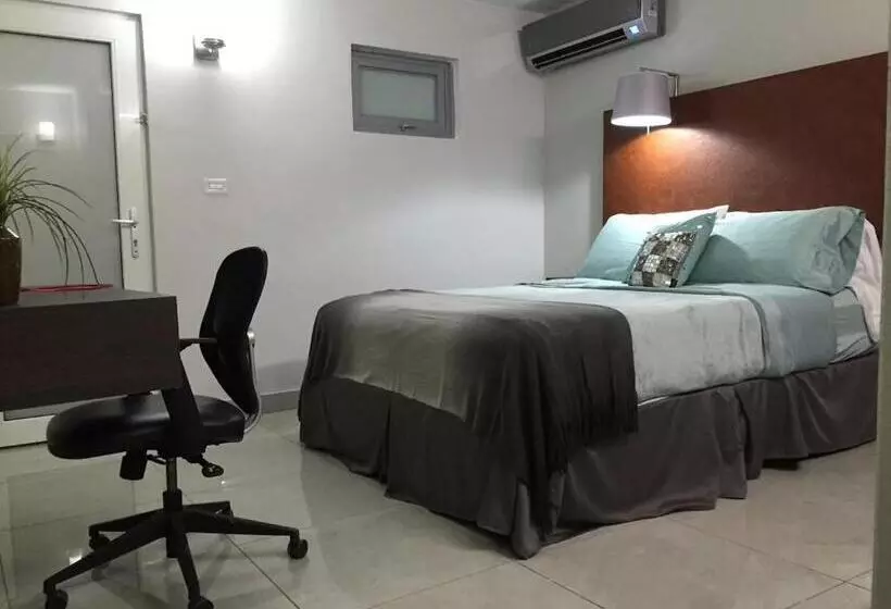 هتل Segovia Studio Units