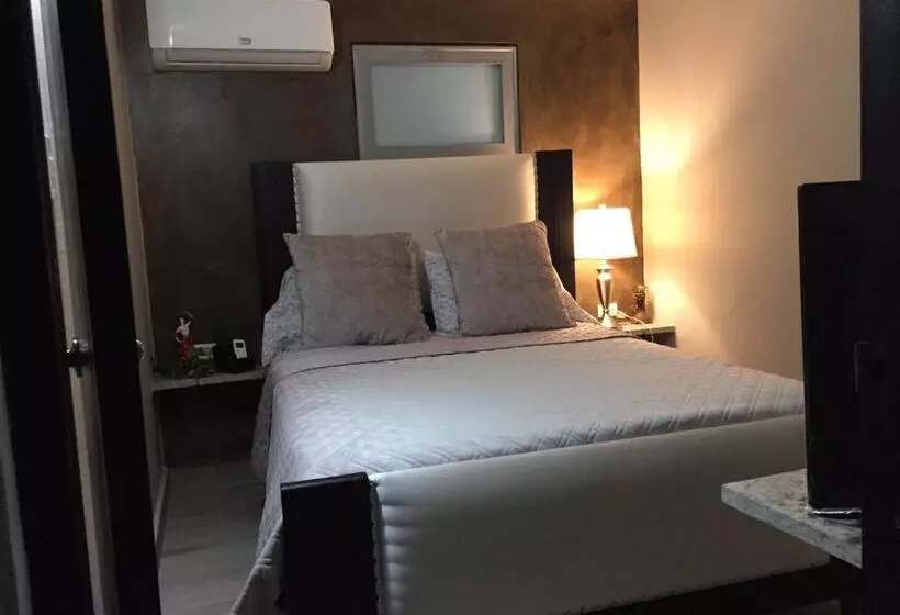 هتل Segovia Studio Units