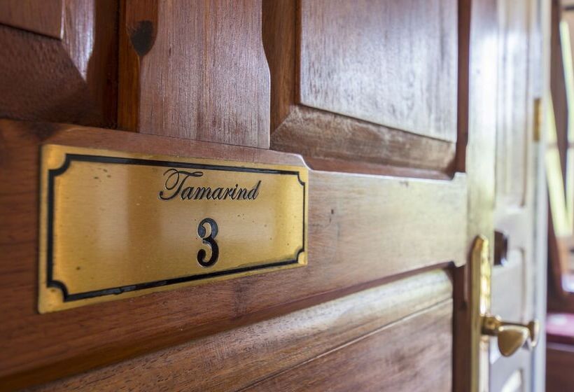 Hotell The Belle Rive Boutique