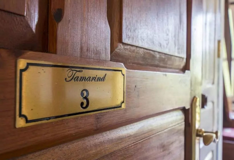 ホテル The Belle Rive Boutique