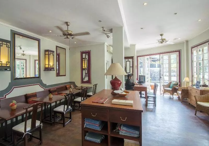 ホテル The Belle Rive Boutique