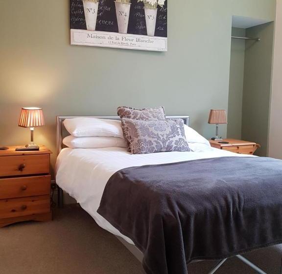 فندق The Rising Sun Inn