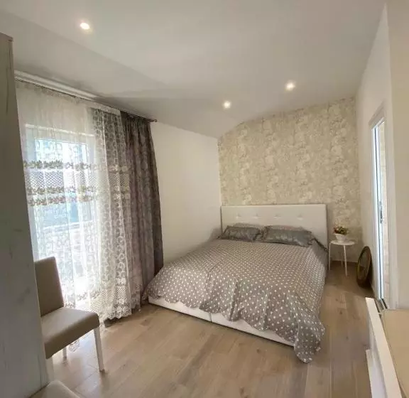 هتل Villa Stankovic Apartments