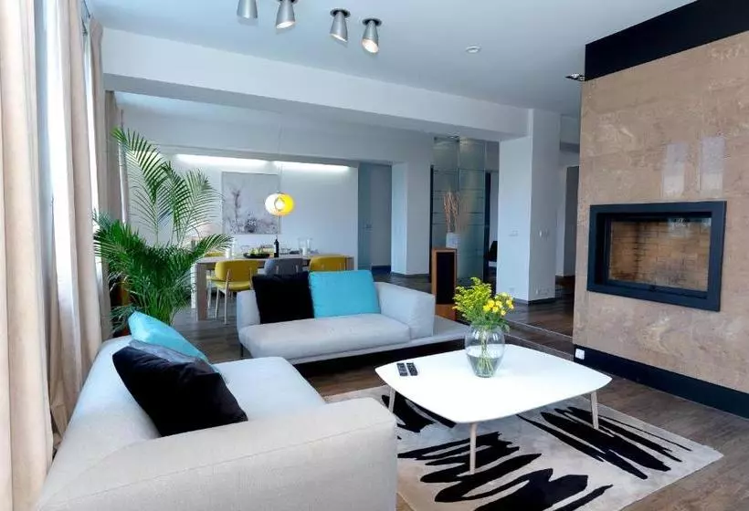 هتل Vilnius Apartments And Suites Gedimino Ave