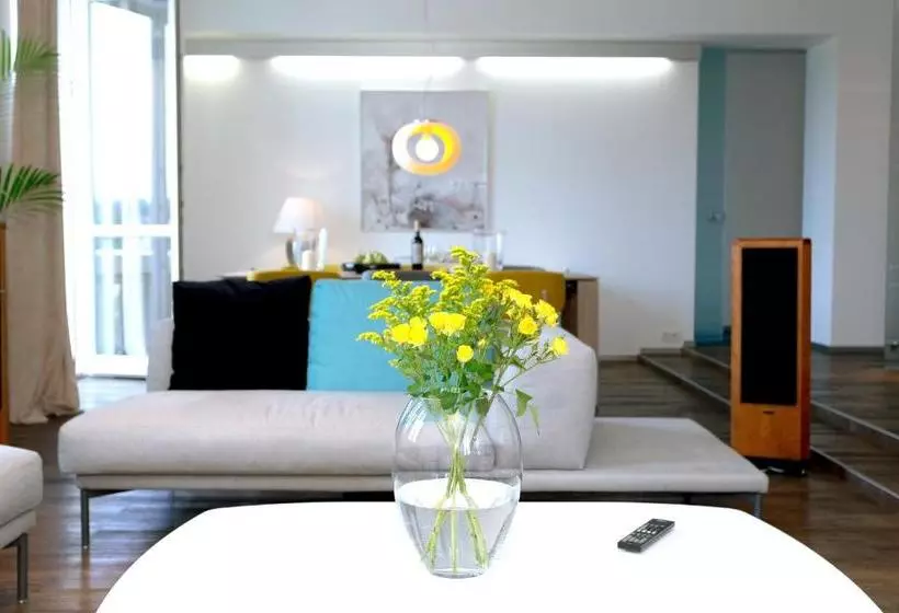 هتل Vilnius Apartments And Suites Gedimino Ave