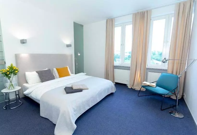 هتل Vilnius Apartments And Suites Gedimino Ave