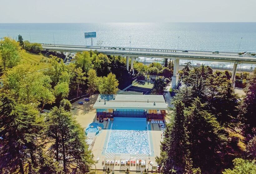 בית מלון כפרי Alean Family Resort & Spa Sputnik