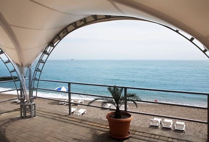 בית מלון כפרי Alean Family Resort & Spa Sputnik