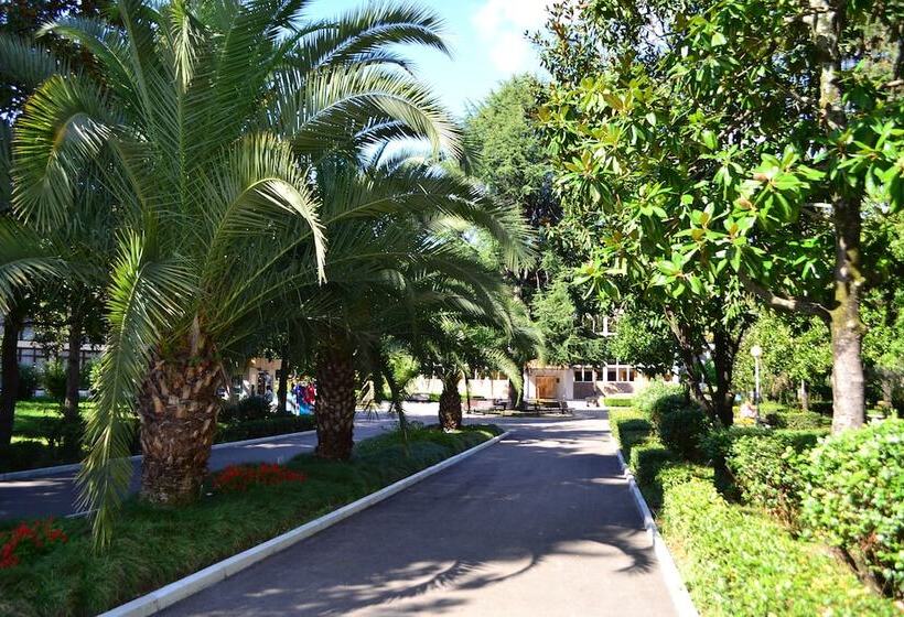 בית מלון כפרי Alean Family Resort & Spa Sputnik