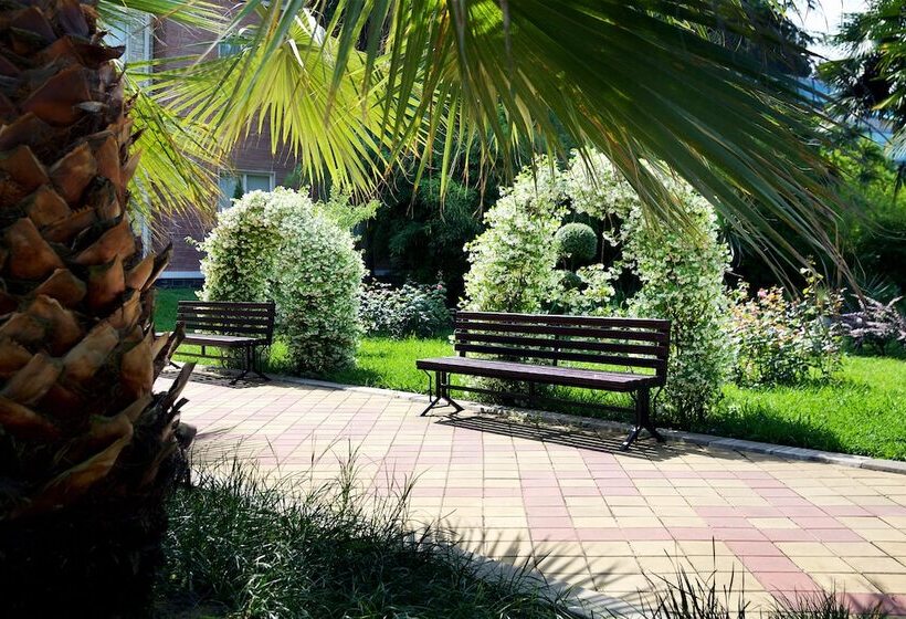 בית מלון כפרי Alean Family Resort & Spa Sputnik