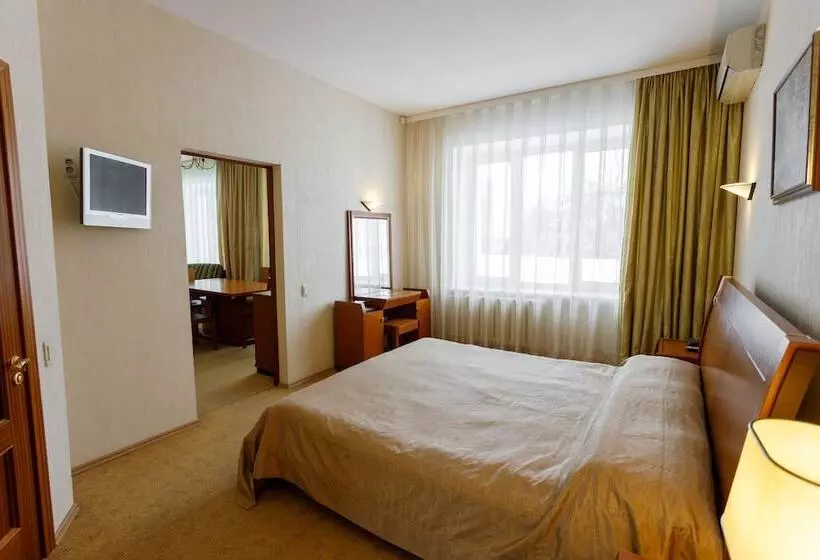 Otel Atal