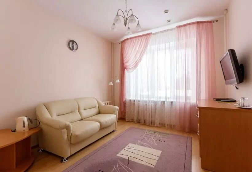 Otel Atal
