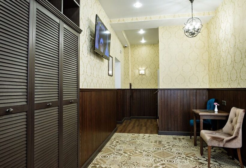 酒店 The Aristocrat Boutique