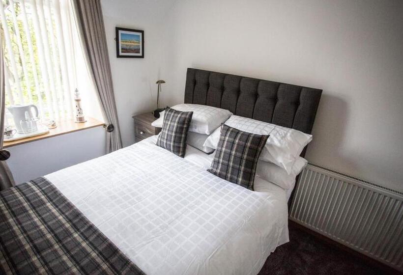 ホテル By The Bay