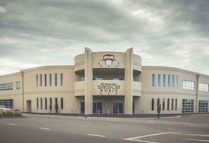 בית מלון כפרי Central City Camping Park