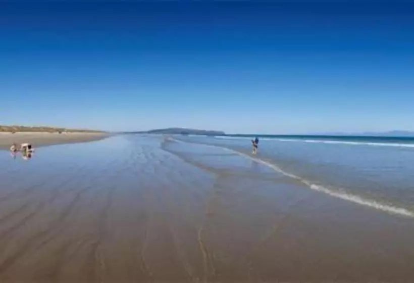 Hotelli Central City Camping Park