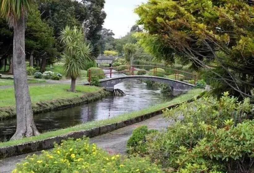 Hotelli Central City Camping Park