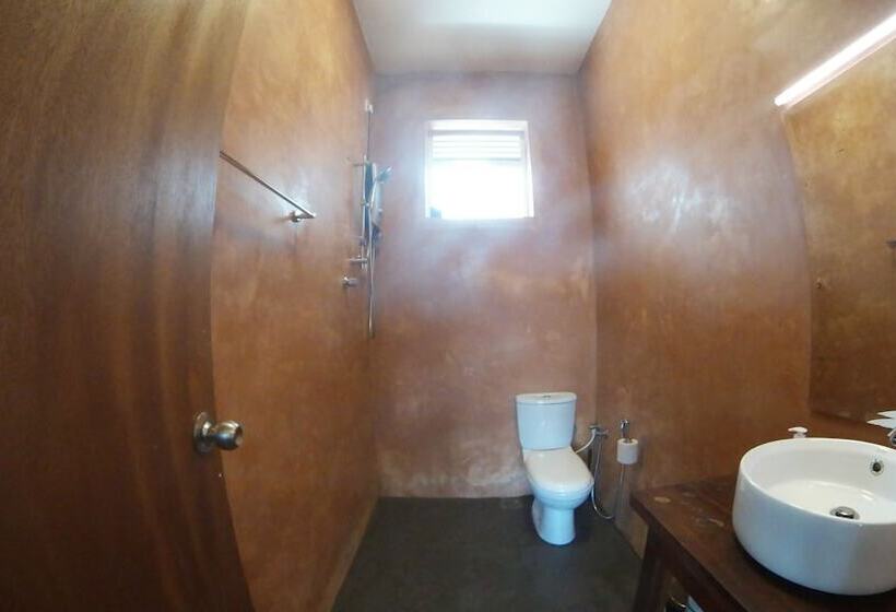 Hotell Coral Seas Beach Hikkaduwa