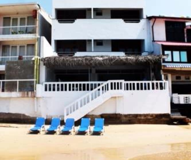 Hotell Coral Seas Beach Hikkaduwa