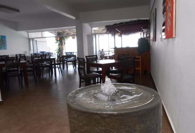 Hotell Coral Seas Beach Hikkaduwa